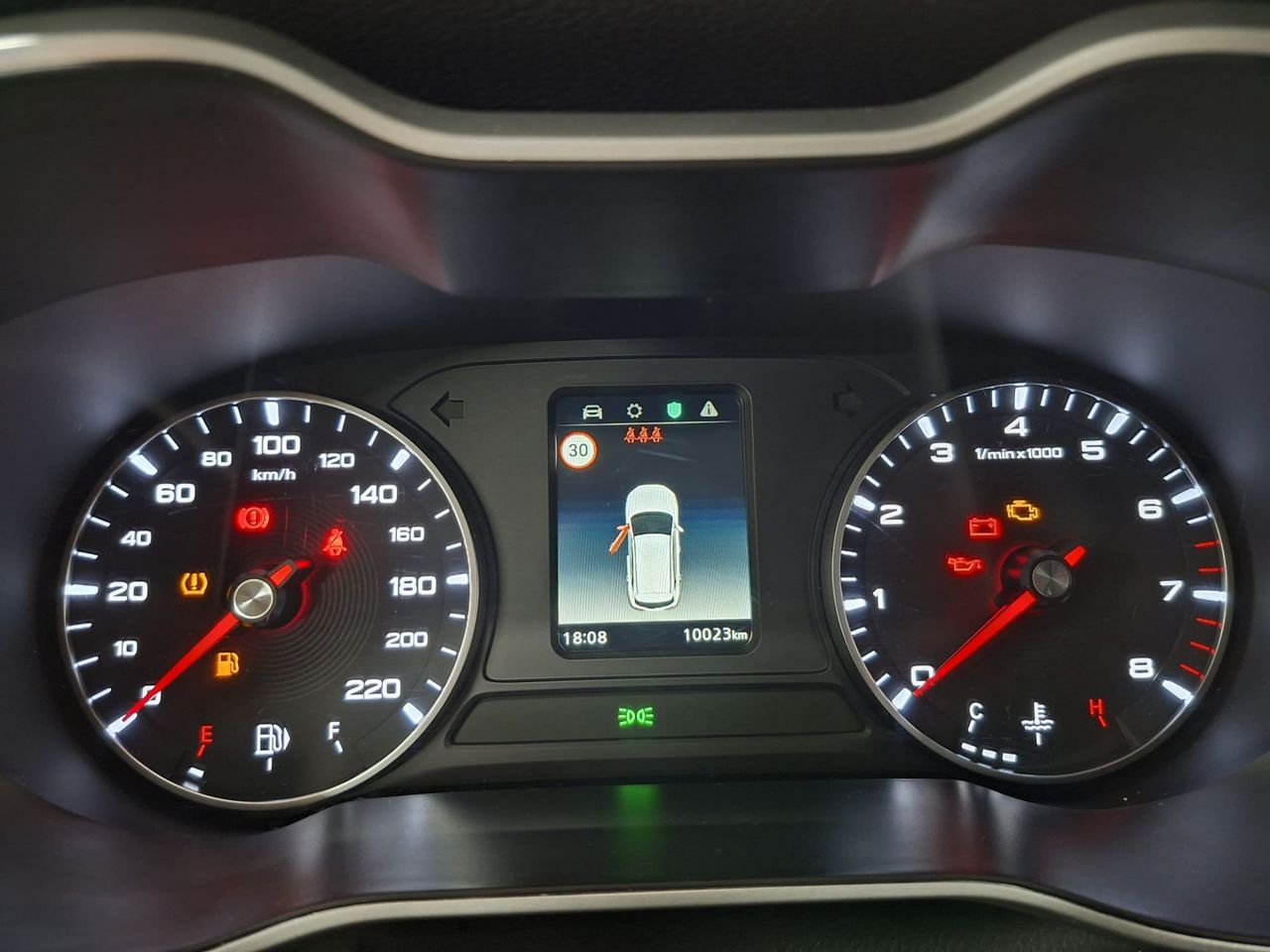 MG ZS 1.5 Comfort - Foto 27