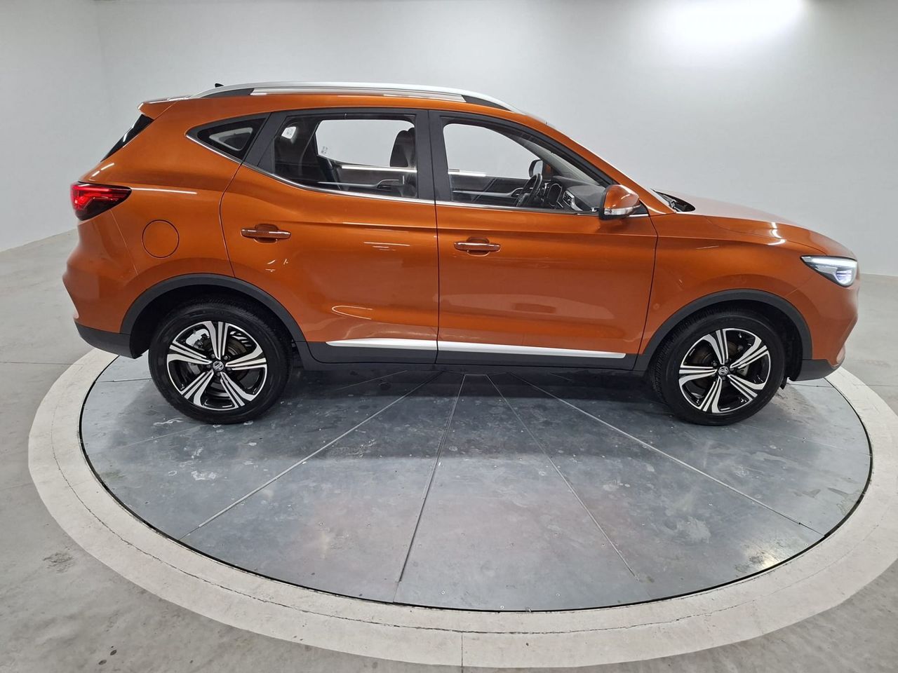 MG ZS 1.5 Comfort - Foto 8