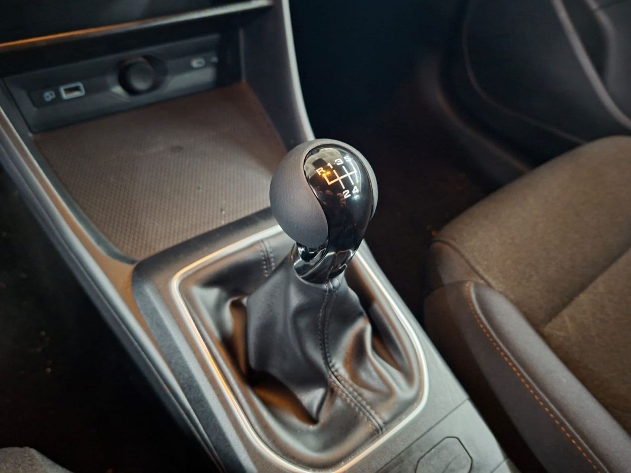 MG MG3 1.5 Standard - Foto 26