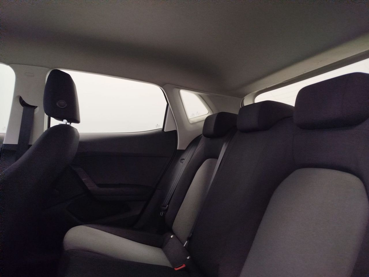 Seat Ibiza 1.0 TGI 66kW (90CV) Reference - Foto 20