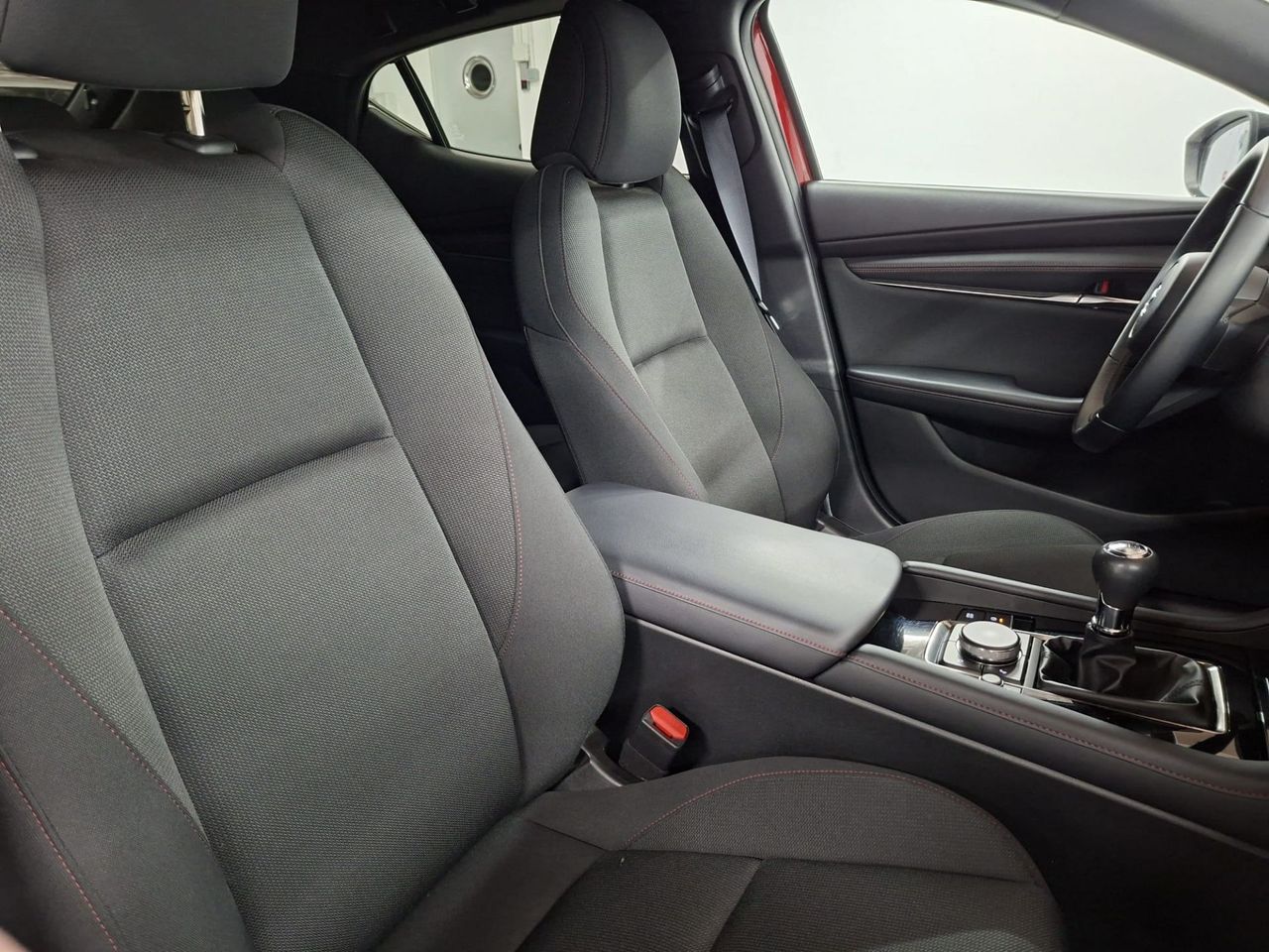 Mazda 3 2.0 e-SKYACTIV-G 88KW HOMURA - Foto 21