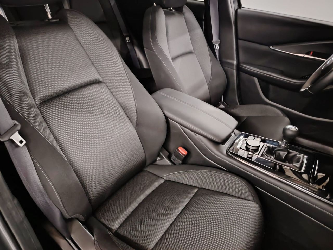 Mazda CX-30 e-SKYACTIV-X 2.0 137kW Evolution - Foto 18