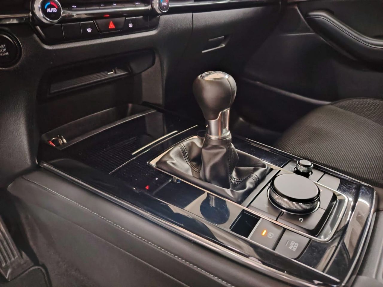 Mazda CX-30 e-SKYACTIV-X 2.0 137kW Evolution - Foto 20