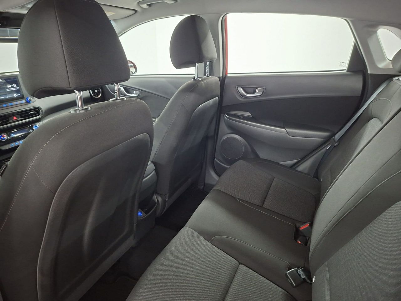 Hyundai Kona 1.0 TGDI Maxx 4X2 - Foto 40