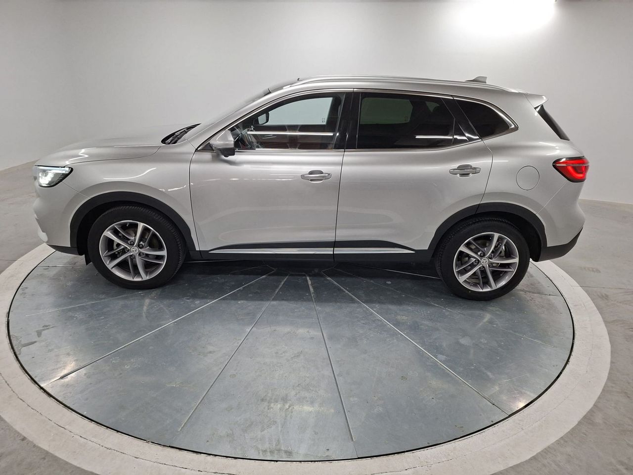 MG eHS 1.5T-GDI PHEV Luxury - Foto 8