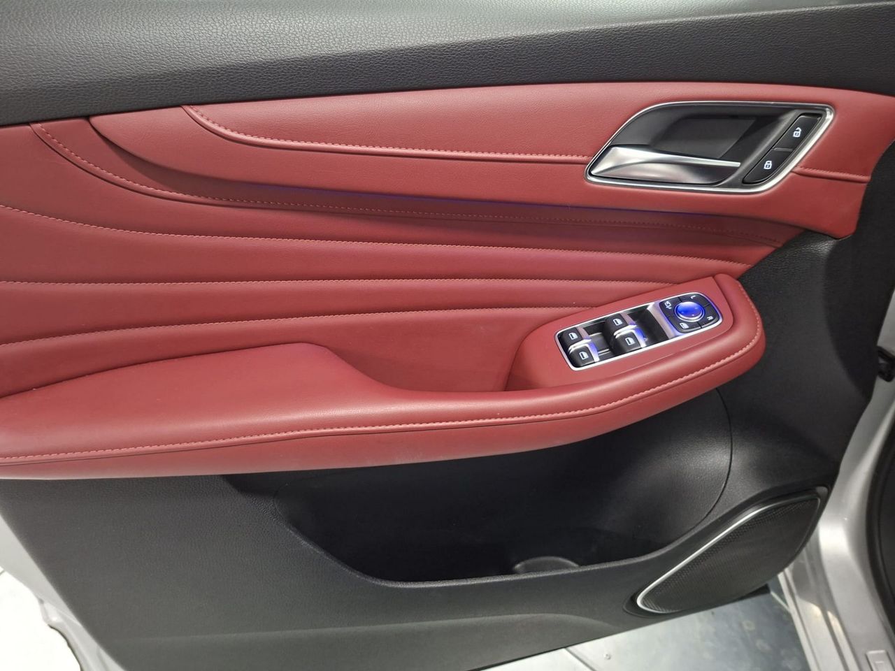 MG eHS 1.5T-GDI PHEV Luxury - Foto 36