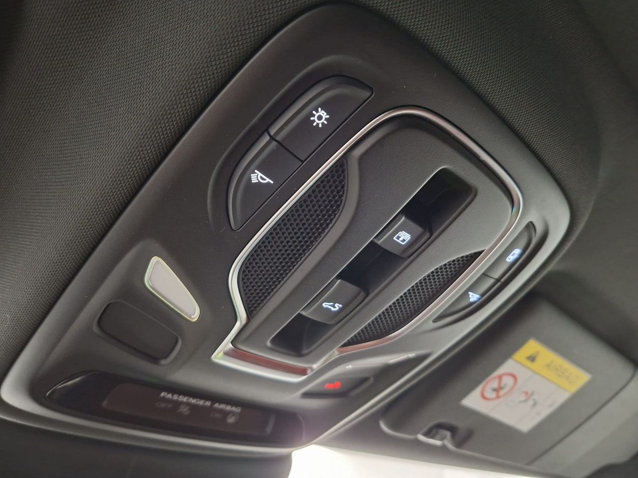 MG eHS 1.5T-GDI PHEV Luxury - Foto 38