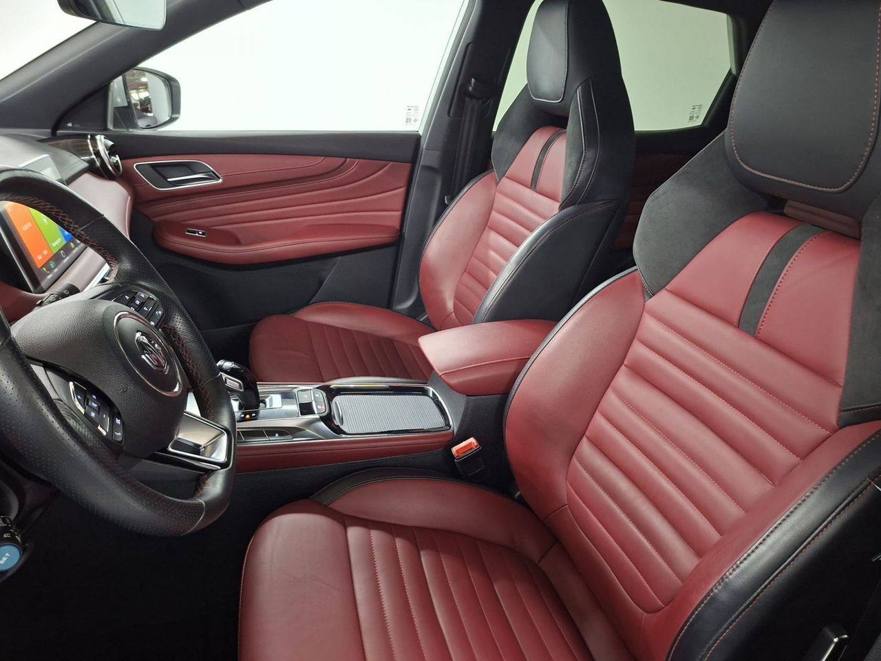 MG eHS 1.5T-GDI PHEV Luxury - Foto 25