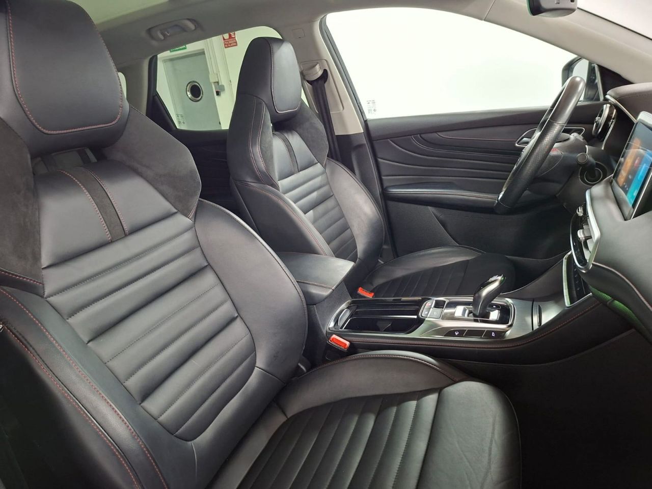 MG eHS 1.5T-GDI PHEV Luxury - Foto 26