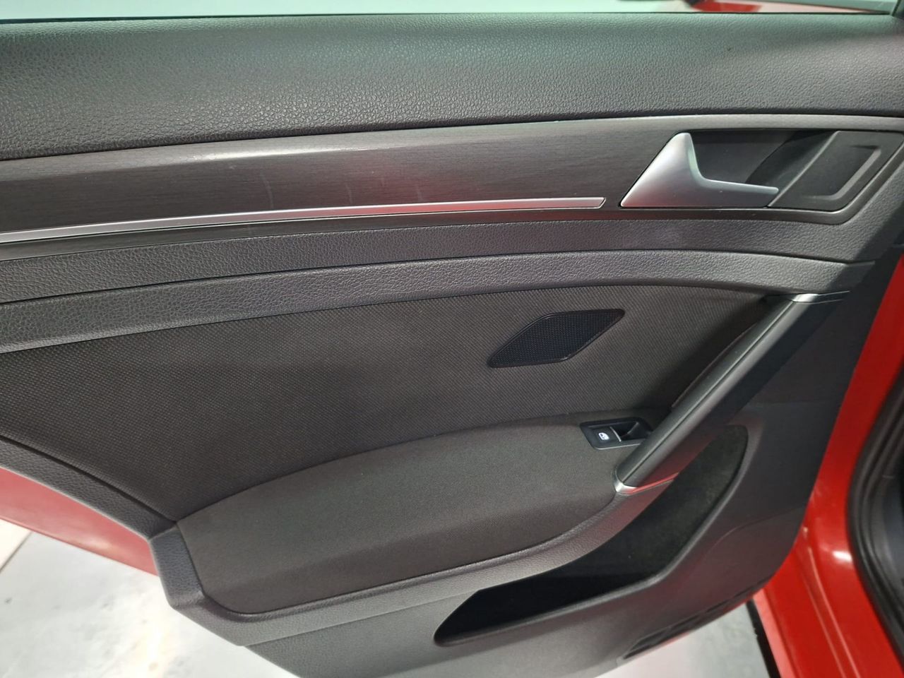 Volkswagen Golf GTE 1.4 TSI e-Power 150kW (204CV) DSG - Foto 27