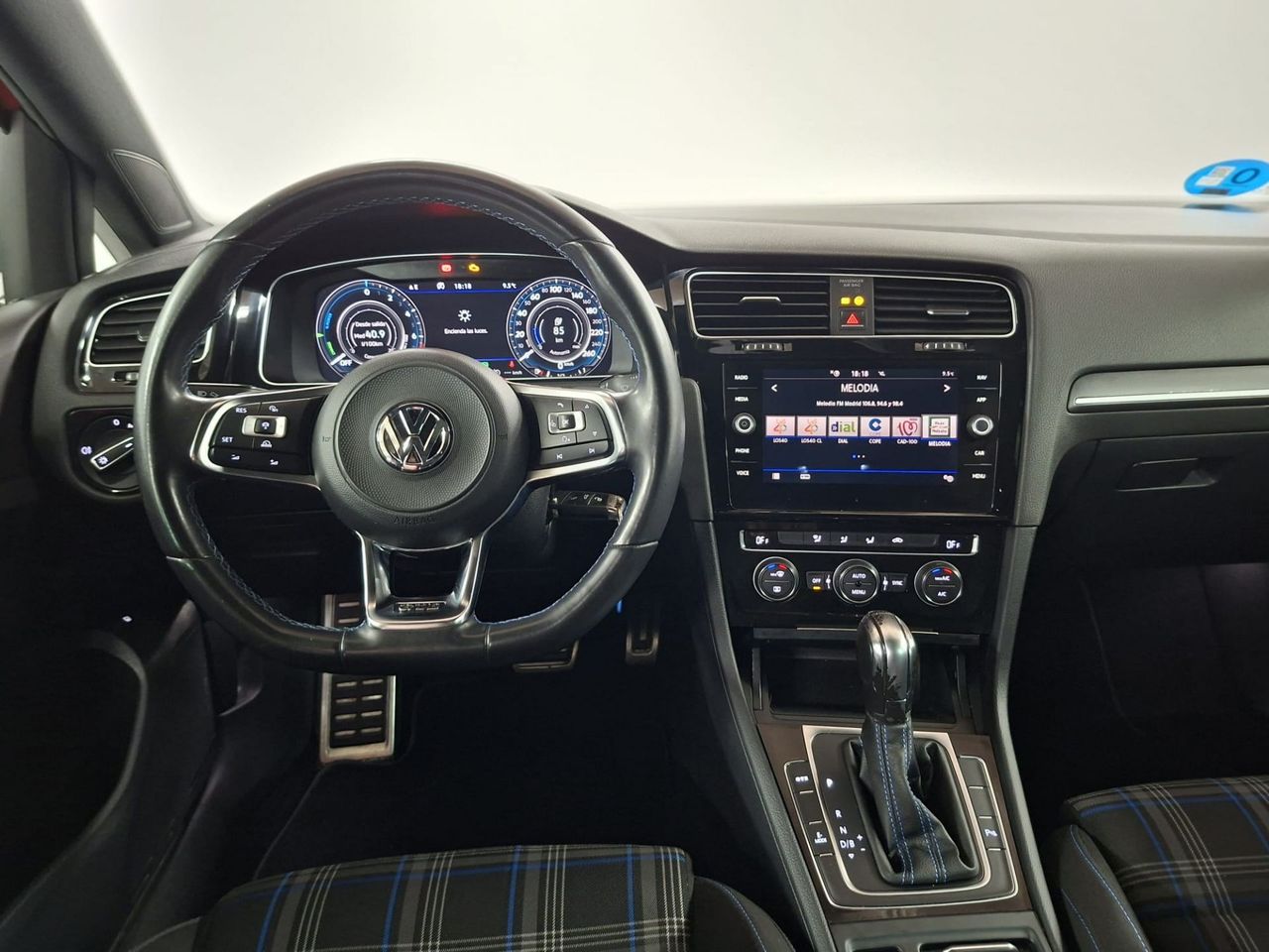 Volkswagen Golf GTE 1.4 TSI e-Power 150kW (204CV) DSG - Foto 32