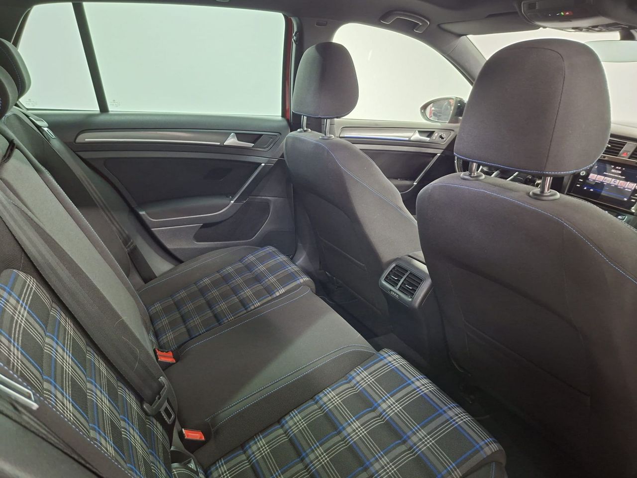 Volkswagen Golf GTE 1.4 TSI e-Power 150kW (204CV) DSG - Foto 25