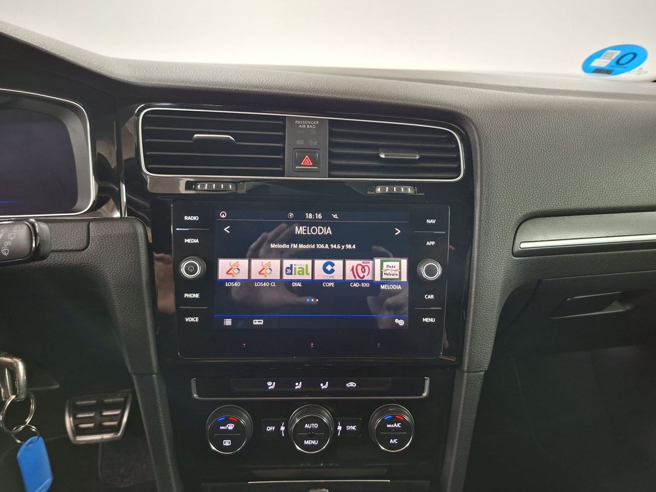 Volkswagen Golf GTE 1.4 TSI e-Power 150kW (204CV) DSG - Foto 18