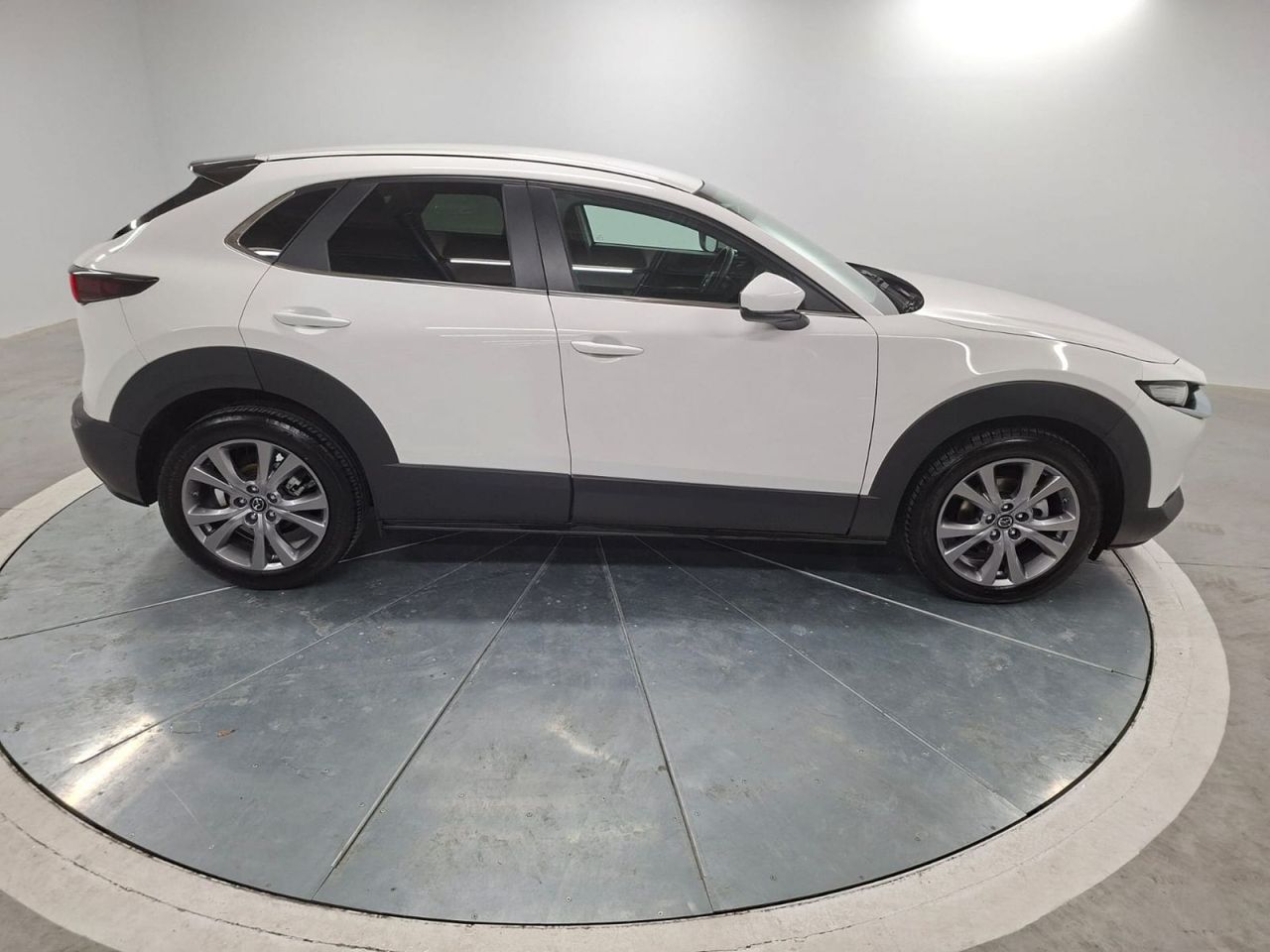 Mazda CX-30 e-SKYACTIV-G 2.0 90 kW 2WD Evolution - Foto 9