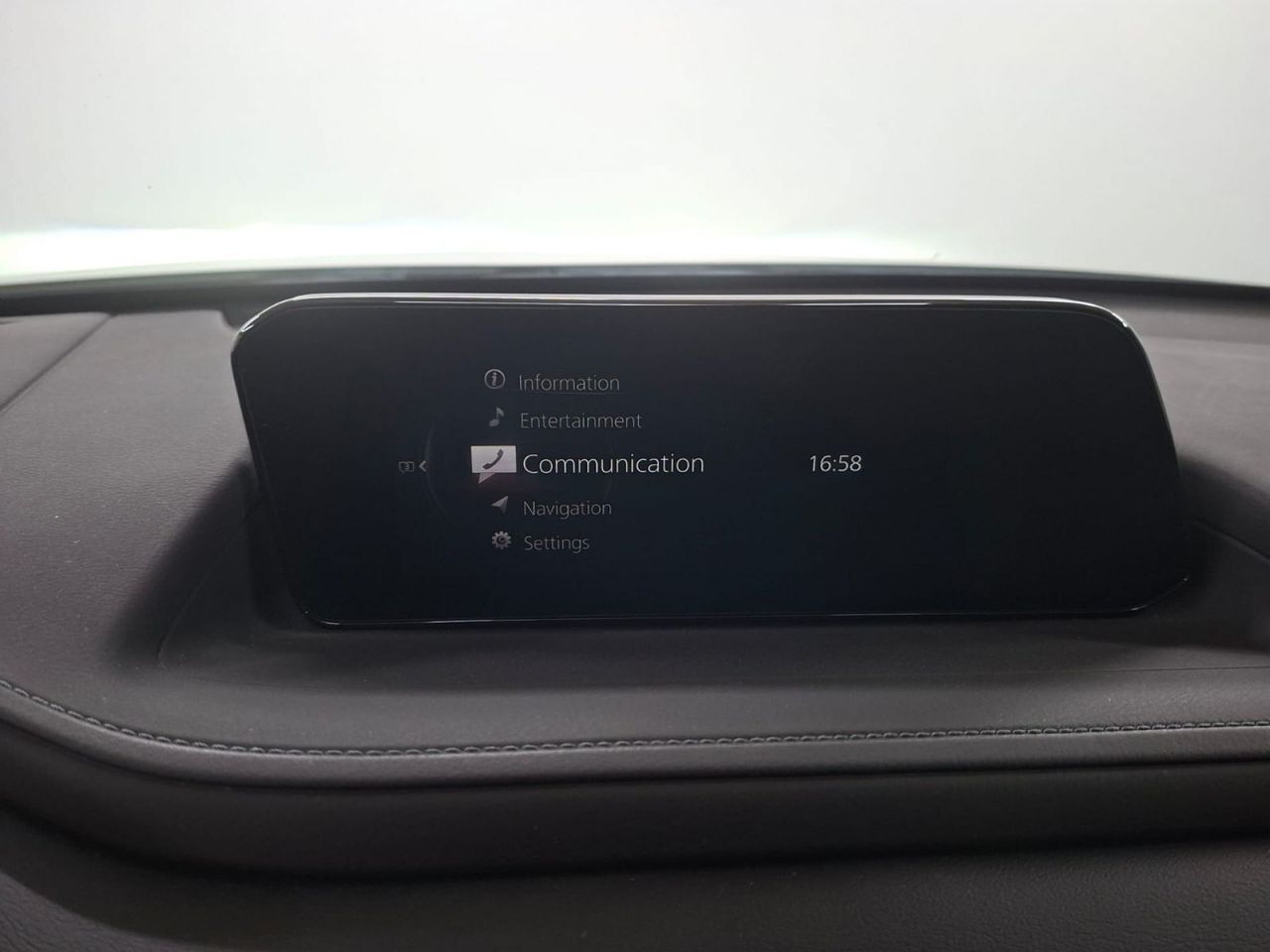 Mazda CX-30 e-SKYACTIV-G 2.0 90 kW 2WD Evolution - Foto 32