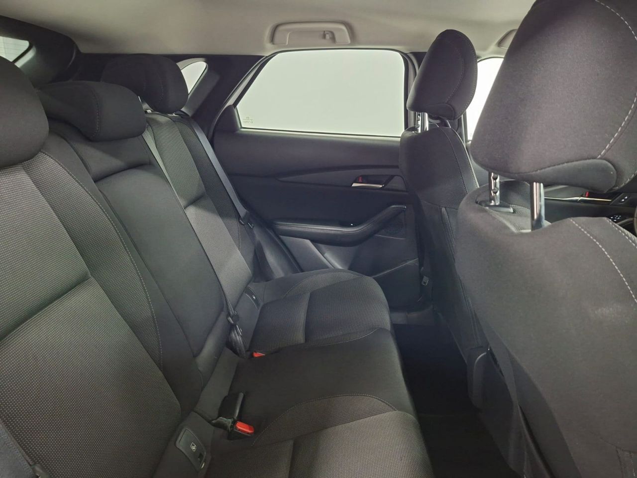 Mazda CX-30 e-SKYACTIV-G 2.0 90 kW 2WD Evolution - Foto 38