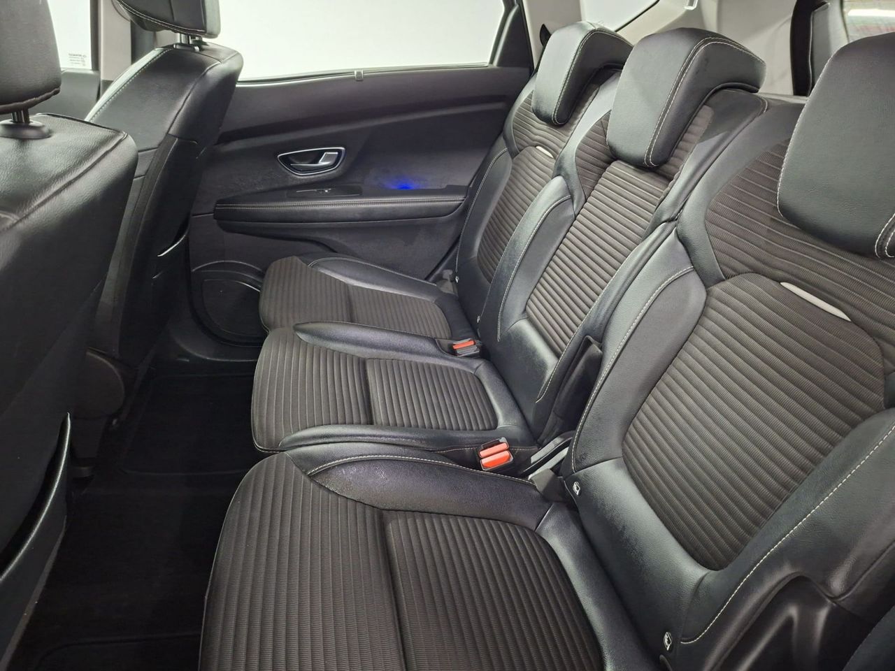 Renault Scénic Zen Blue dCi 88 kW (120CV) - Foto 17