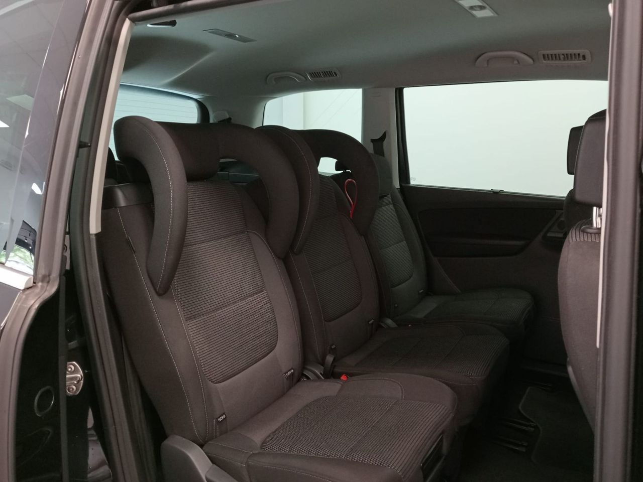 Volkswagen Sharan Advance 2.0 TDI 135kW(184CV) BMT DSG - Foto 18