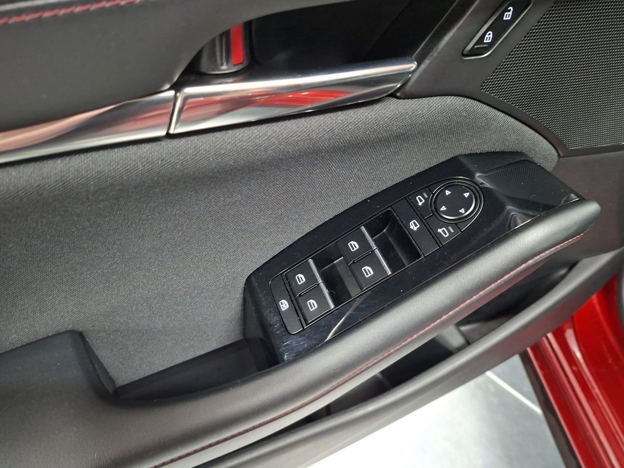 Mazda 3 2.0 e-SKYACTIV-G 88KW HOMURA - Foto 24