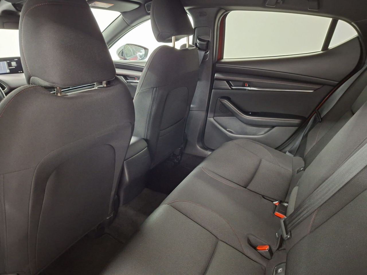 Mazda 3 2.0 e-SKYACTIV-G 88KW HOMURA - Foto 36