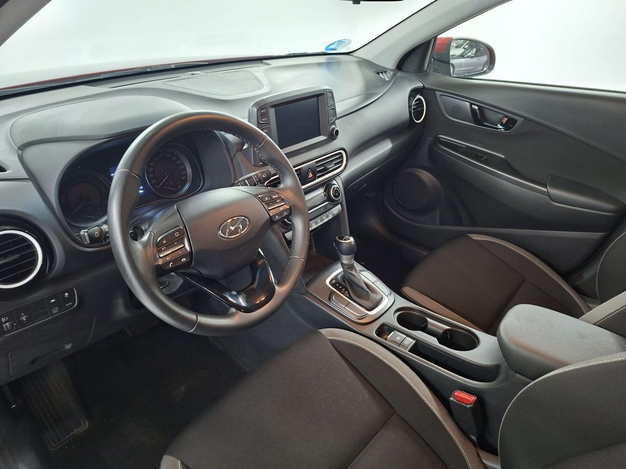 Hyundai Kona 1.6 GDI HEV Klass DCT - Foto 18