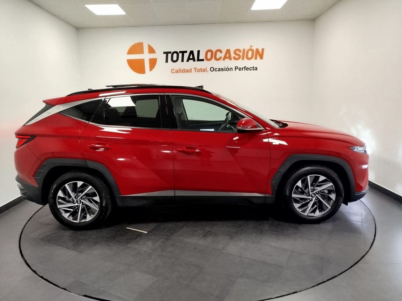 Hyundai Tucson 1.6 CRDI 100kW (136CV) 48V Tecno Sky DCT - Foto 10