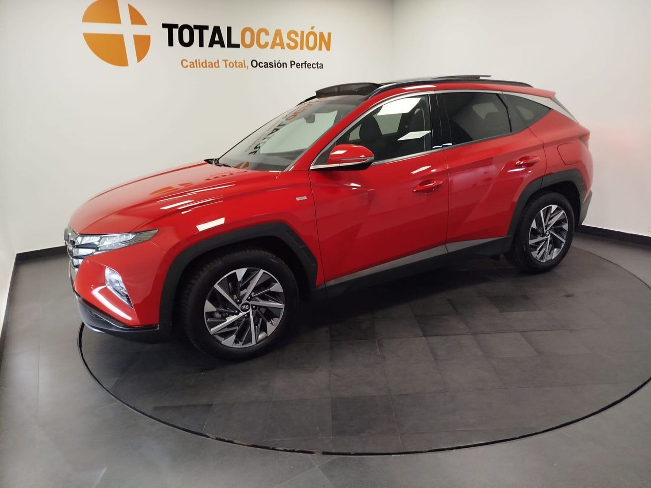 Hyundai Tucson 1.6 CRDI 100kW (136CV) 48V Tecno Sky DCT - Foto 9