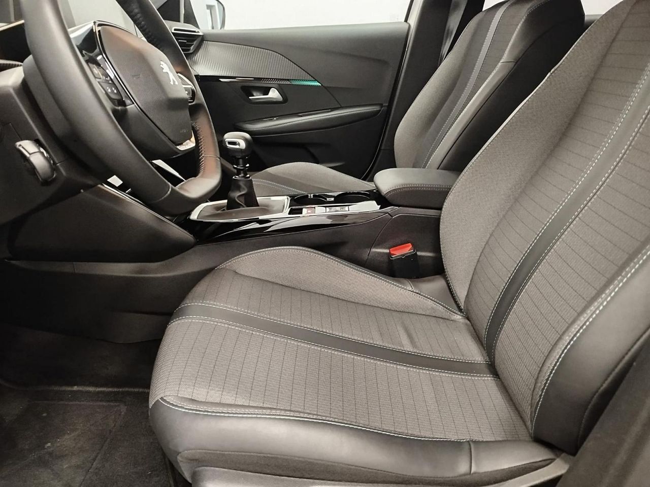 Peugeot 208 PureTech 73kW (100CV) Allure Pack - Foto 22