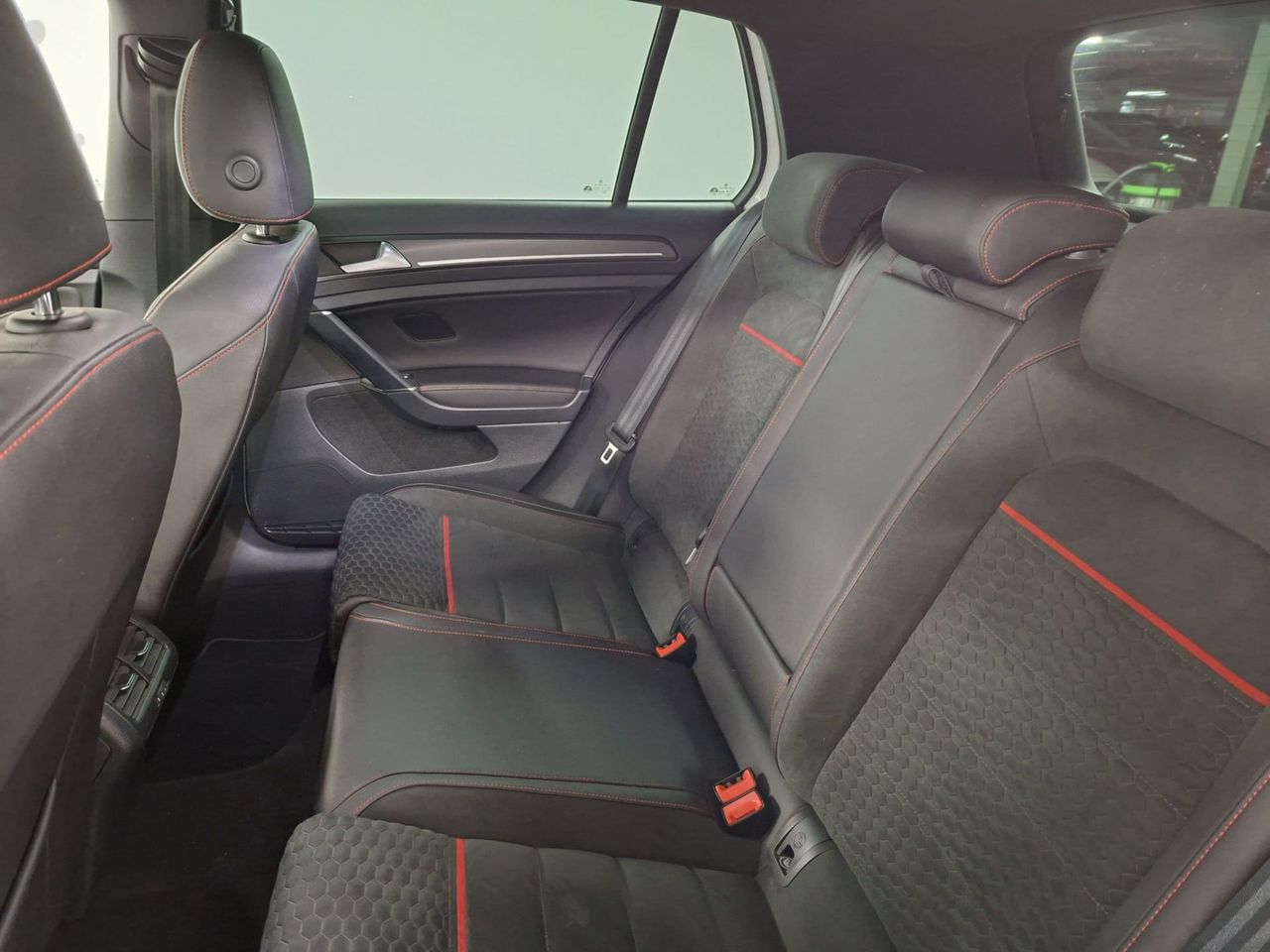 Volkswagen Golf GTI Performance 2.0 TSI 180kW(245CV) DSG - Foto 18