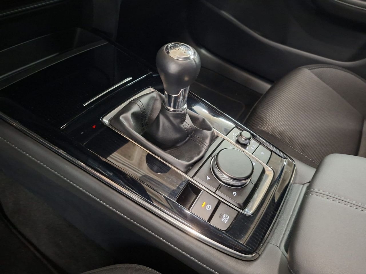 Mazda CX-30 e-SKYACTIV-G 2.0 90 kW 2WD Zenith - Foto 27