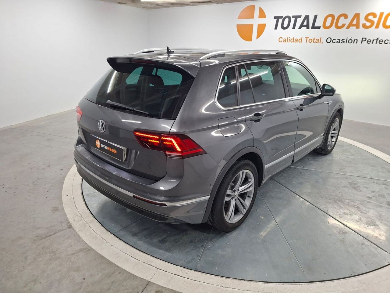 Volkswagen Tiguan Sport 2.0 TDI 110kW (150CV) DSG - Foto 11