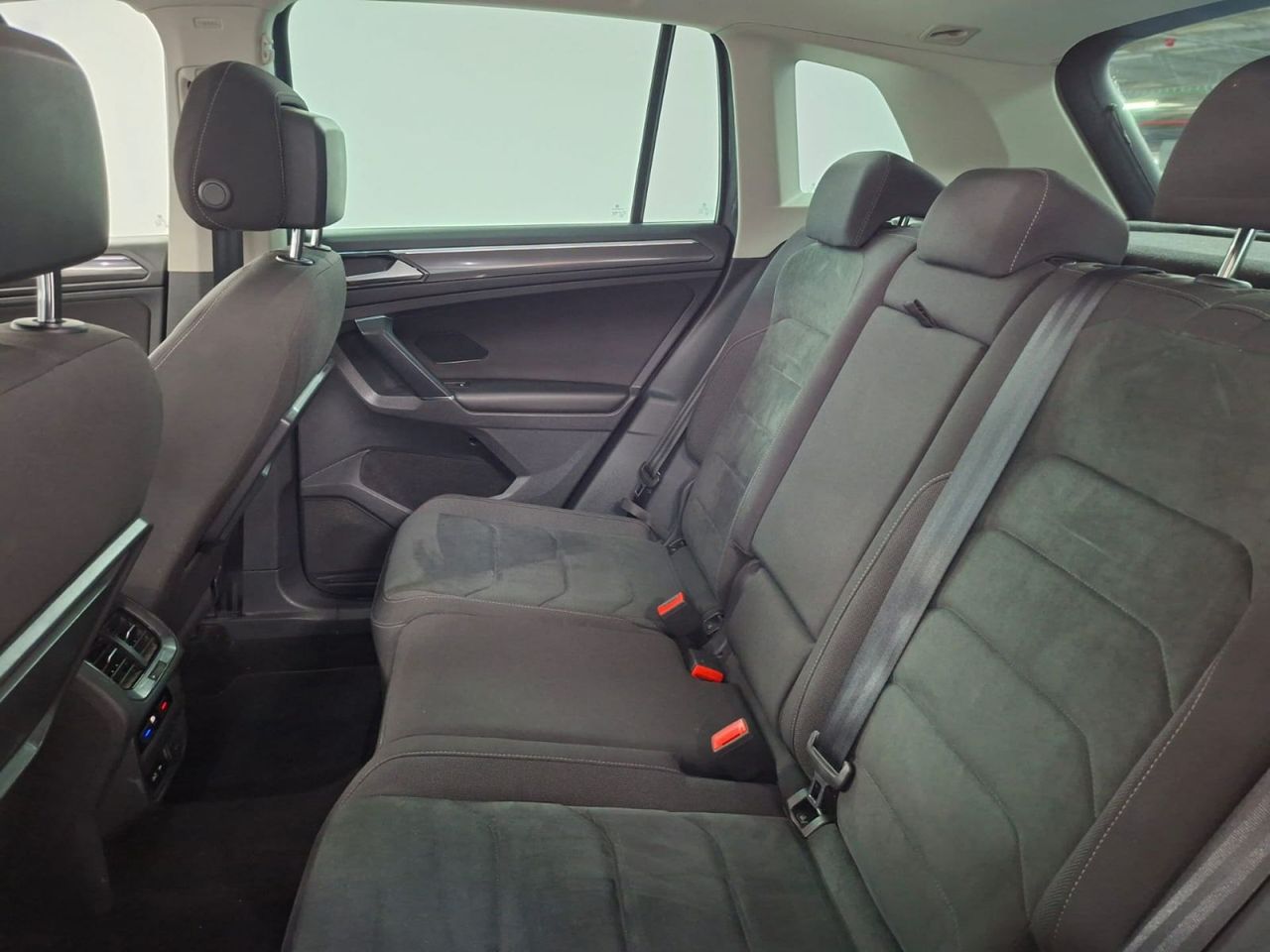 Volkswagen Tiguan Sport 2.0 TDI 110kW (150CV) DSG - Foto 20