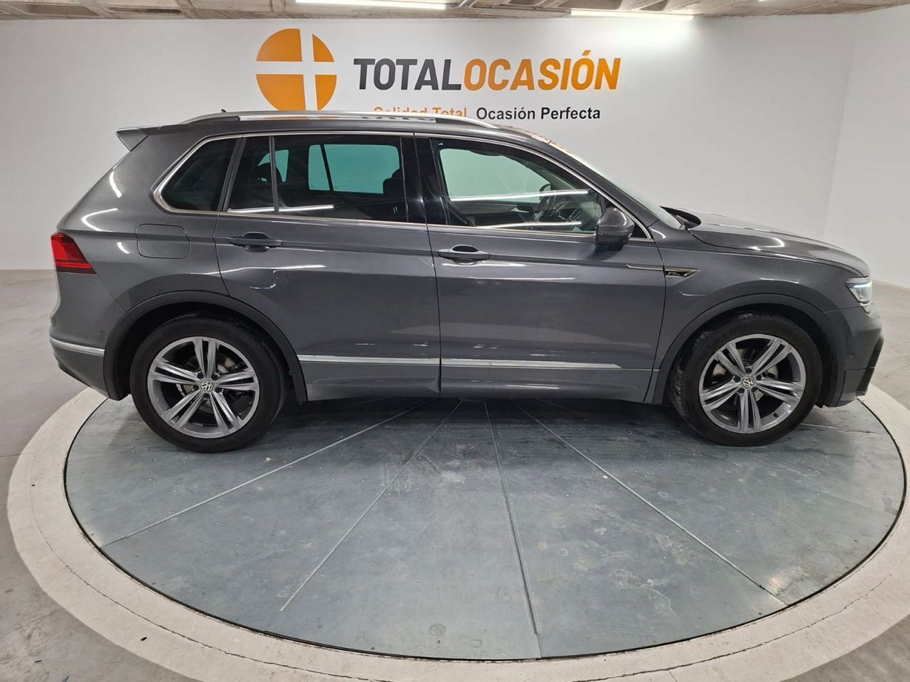Volkswagen Tiguan Sport 2.0 TDI 110kW (150CV) DSG - Foto 6