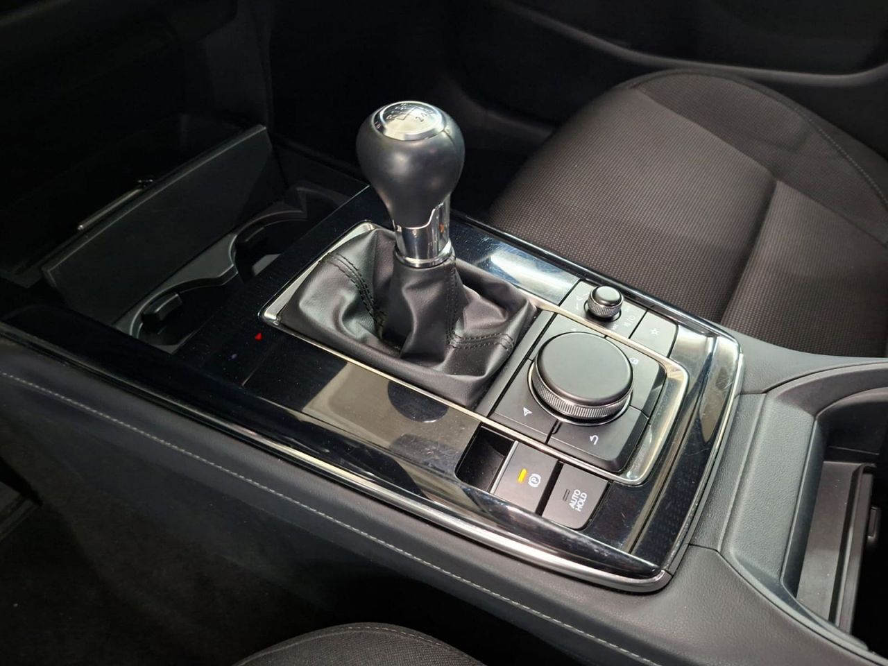 Mazda CX-30 e-SKYACTIV-G 2.0 90 kW 2WD Evolution - Foto 18