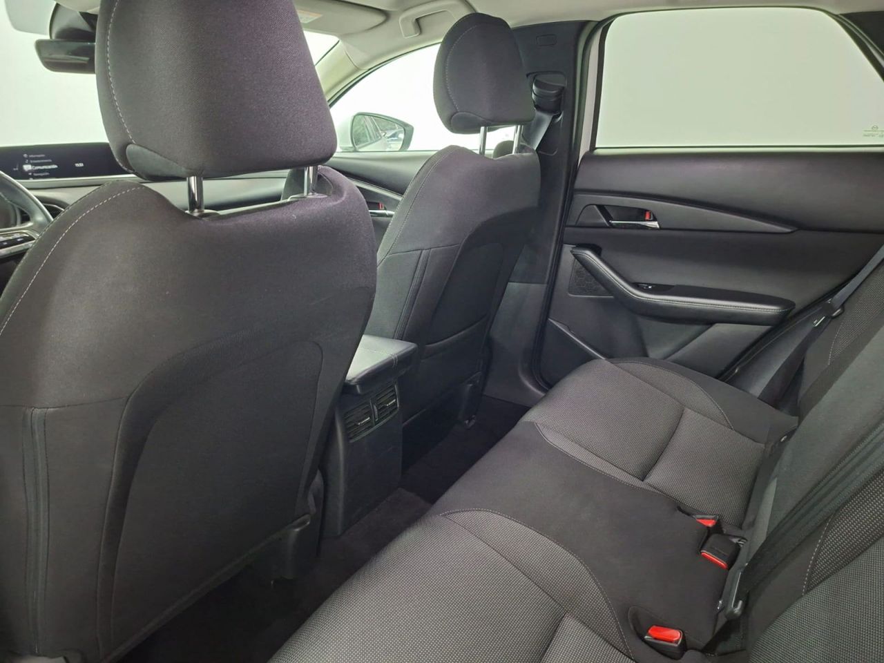 Mazda CX-30 e-SKYACTIV-G 2.0 90 kW 2WD Evolution - Foto 28