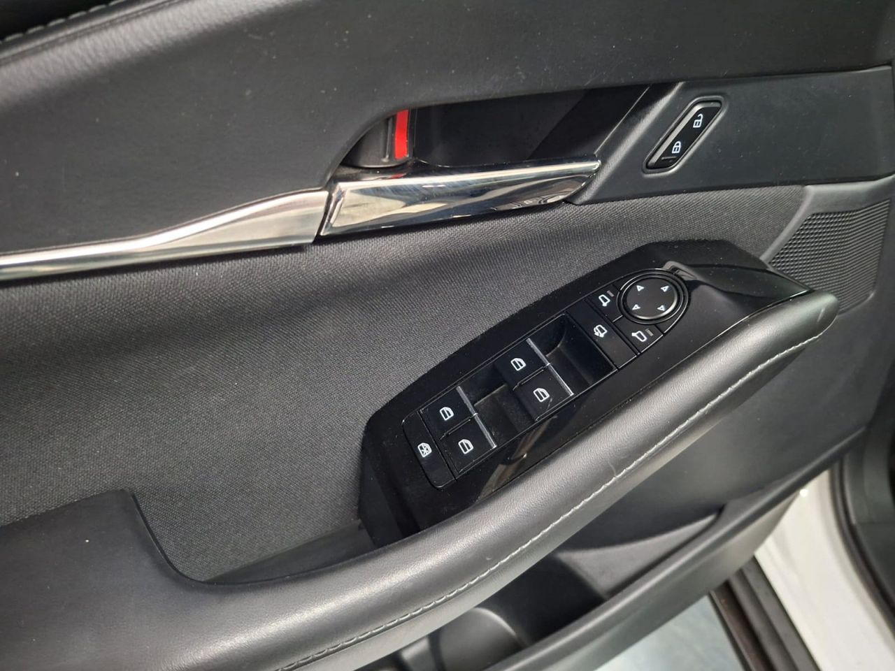 Mazda CX-30 e-SKYACTIV-G 2.0 90 kW 2WD Evolution - Foto 22