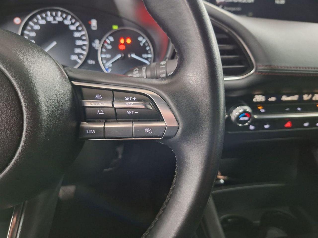 Mazda 3 2.0 e-SKYACTIV-G 88KW HOMURA - Foto 18