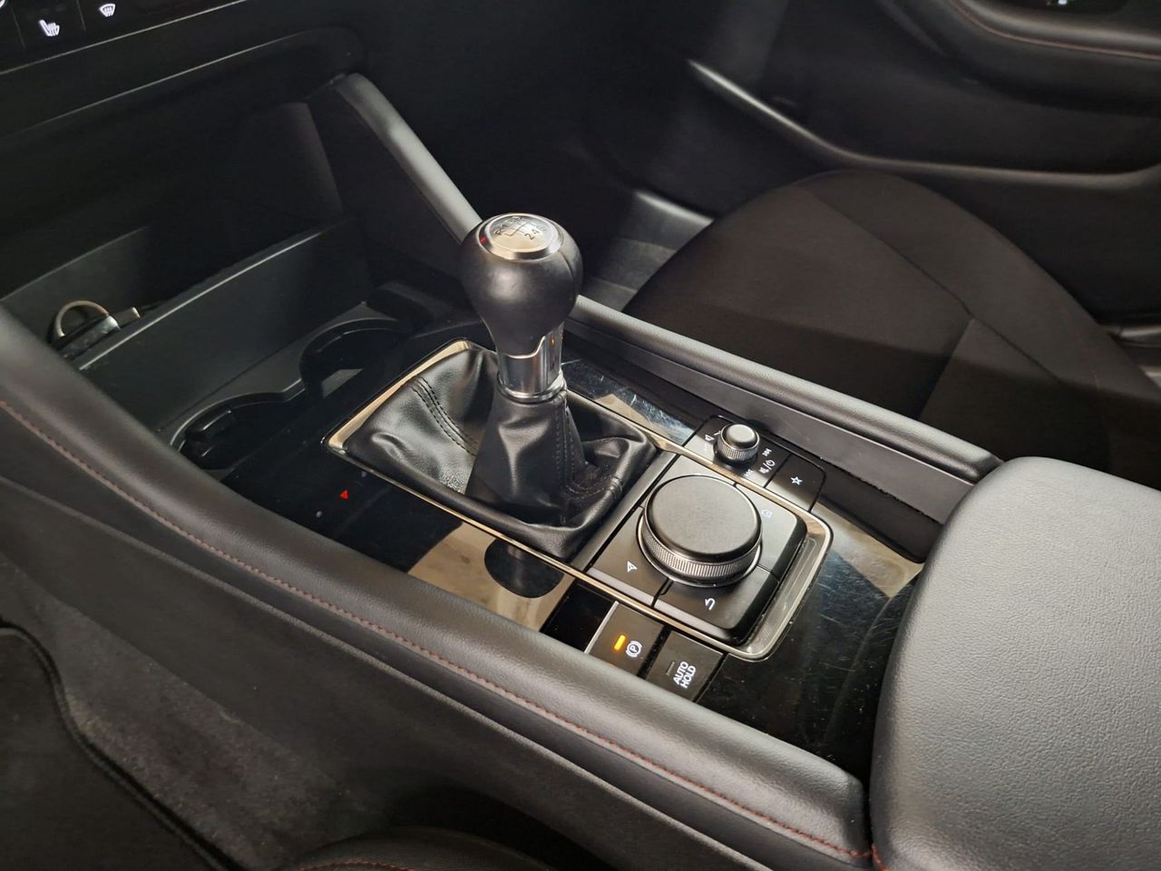 Mazda 3 2.0 e-SKYACTIV-G 88KW HOMURA - Foto 19