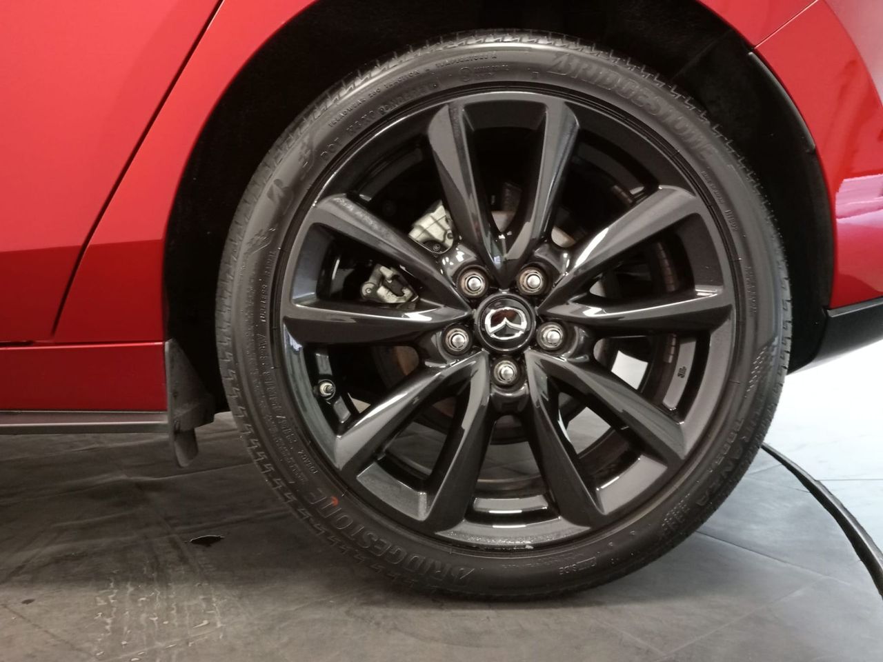 Mazda 3 2.0 e-SKYACTIV-G HOMURA AT - Foto 15