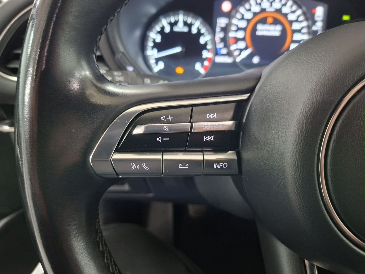 Mazda 3 2.0 e-SKYACTIV-G 88KW ZENITH - Foto 22