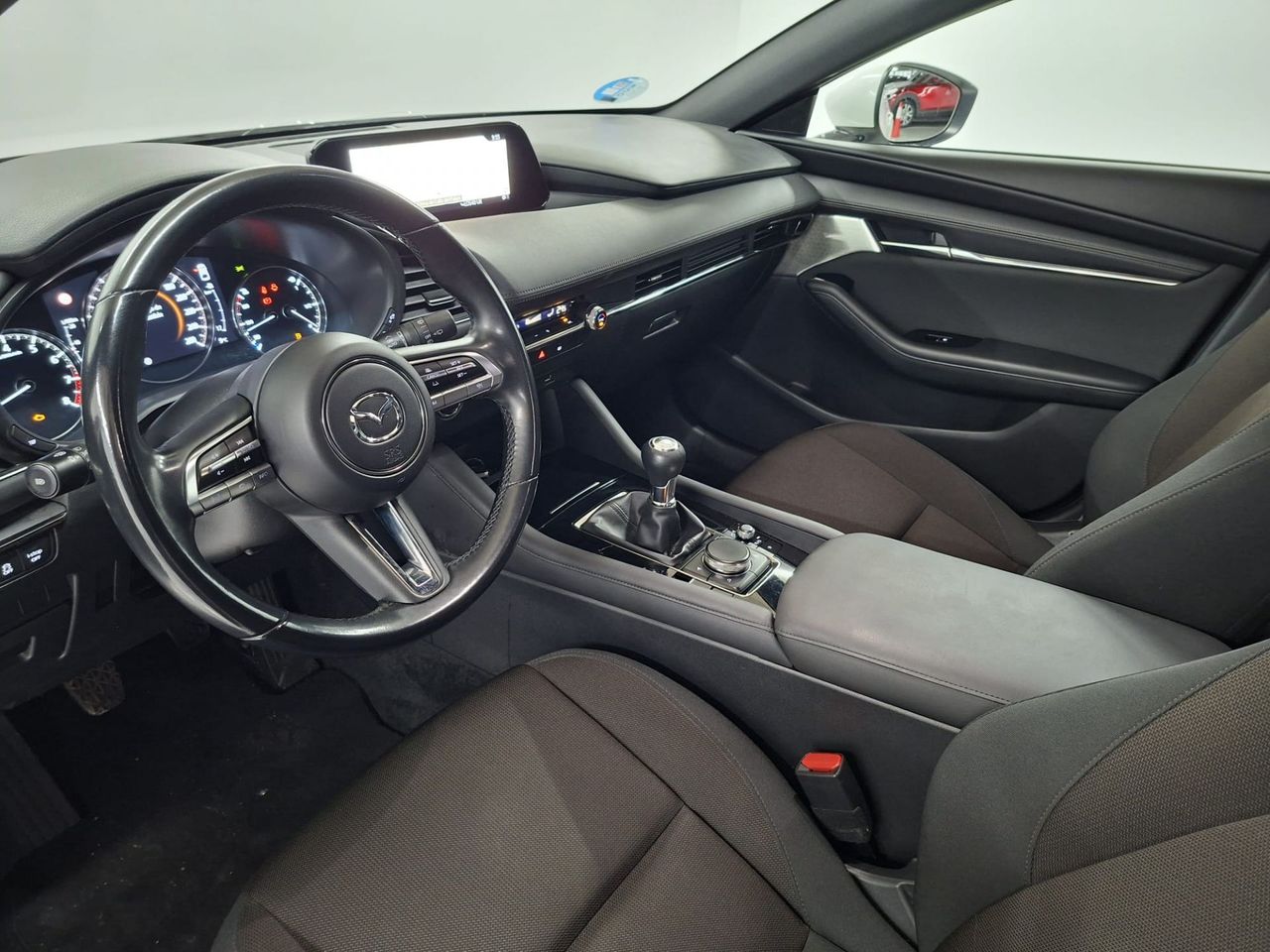 Mazda 3 2.0 e-SKYACTIV-G 88KW ZENITH - Foto 18