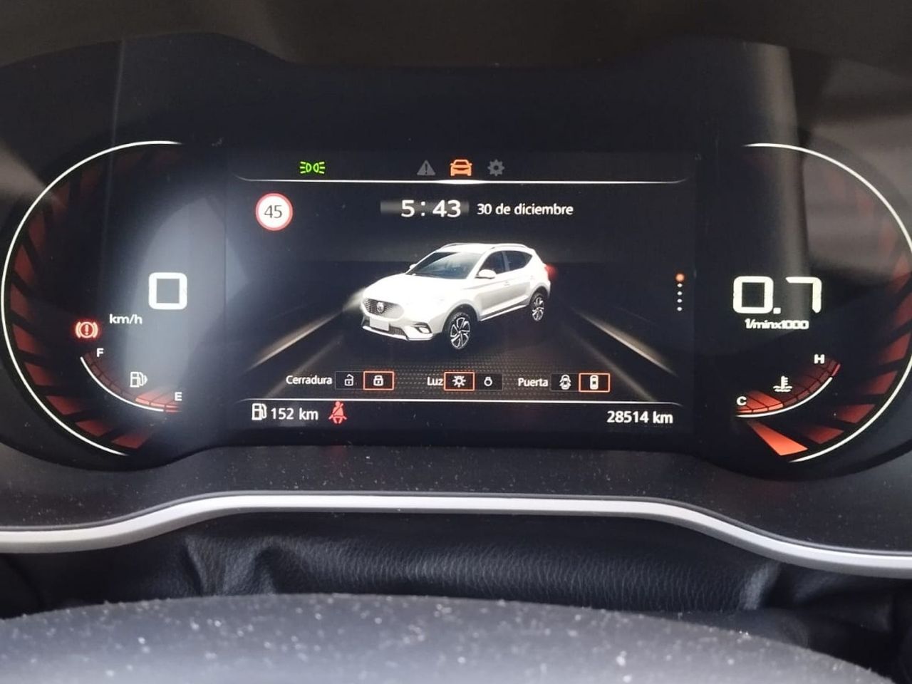 MG ZS 1.5 Luxury - Foto 4