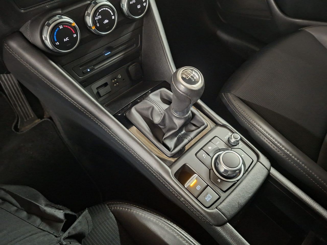 Mazda CX-3 2.0 G 89kW (121CV) 2WD Zenith - Foto 34