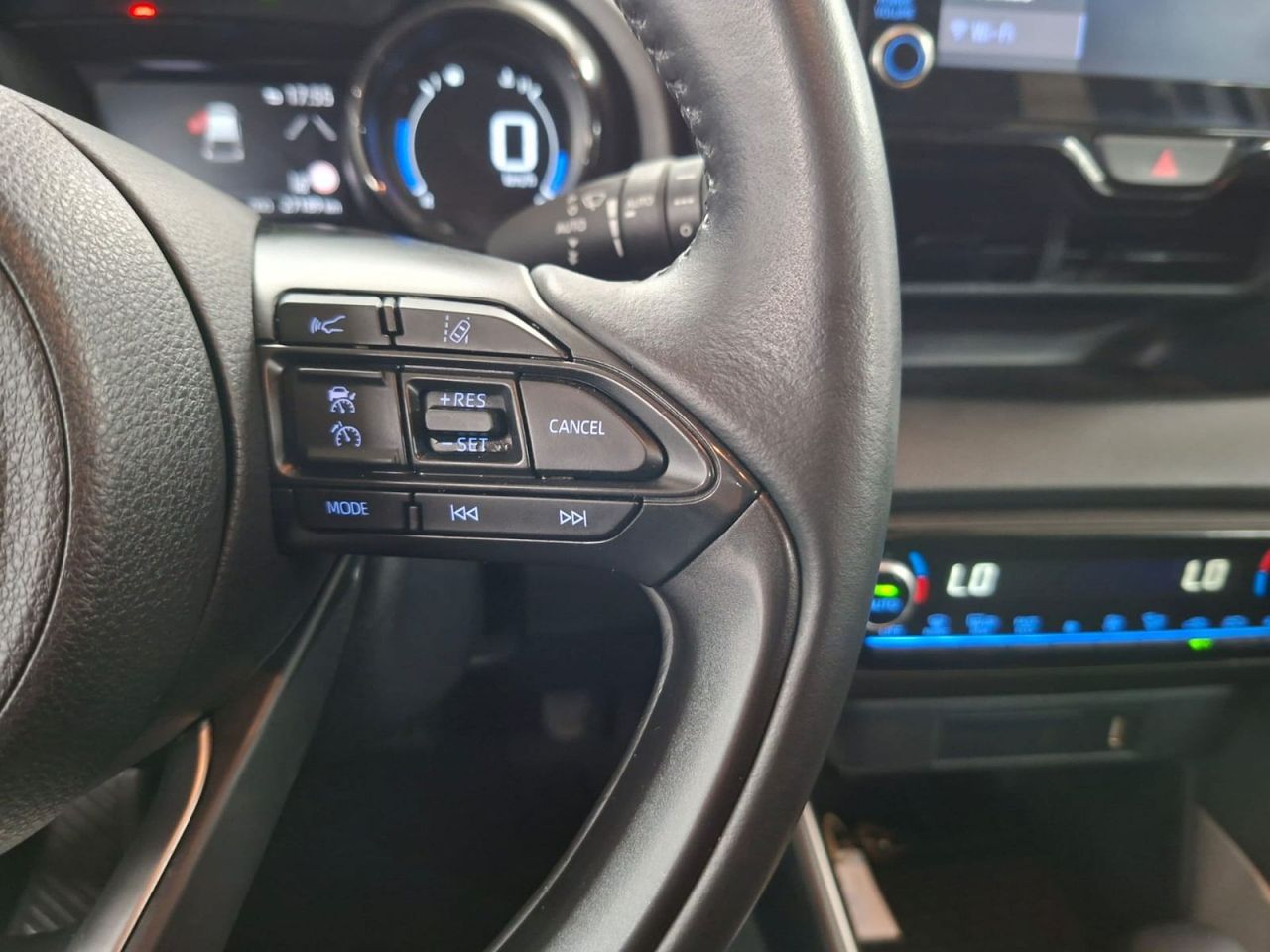 Mazda 2 Hybrid 1.5 85 kW CVT Agile Comfort - Foto 24