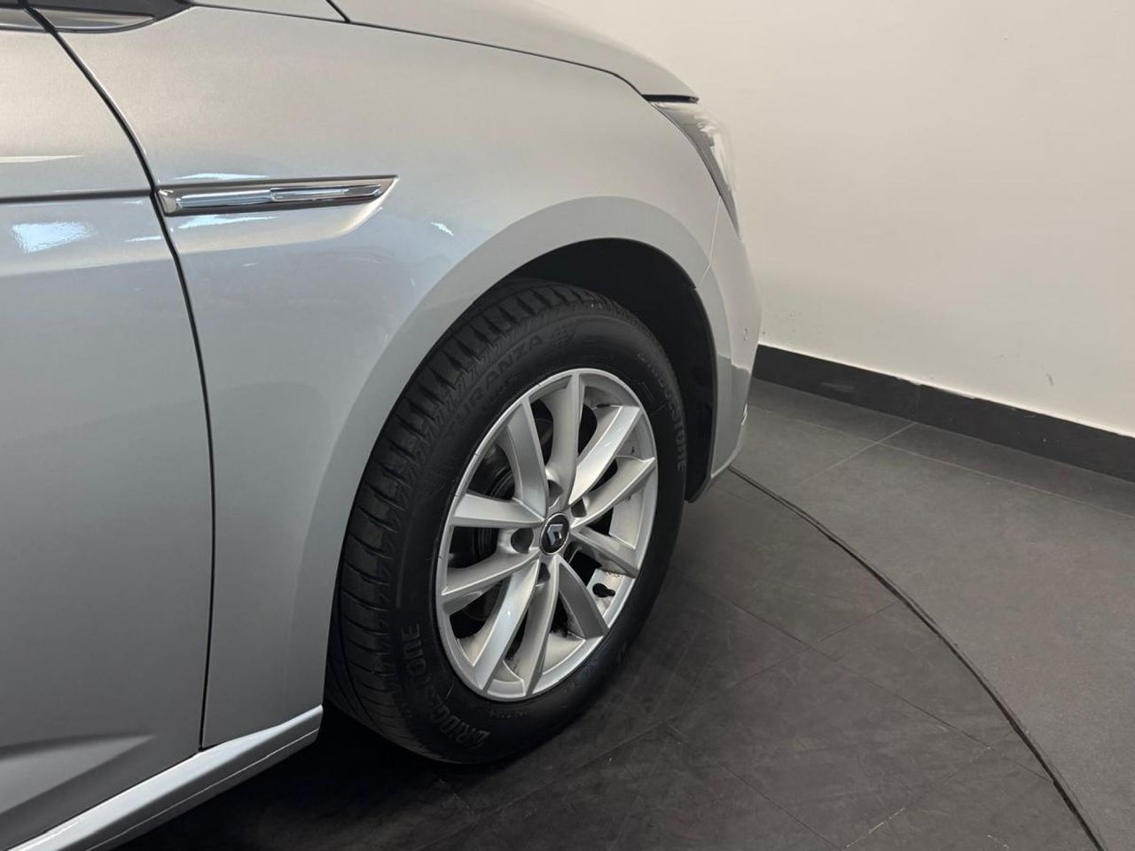 Renault Megane Zen TCe 103 kW (140CV) GPF - Foto 10