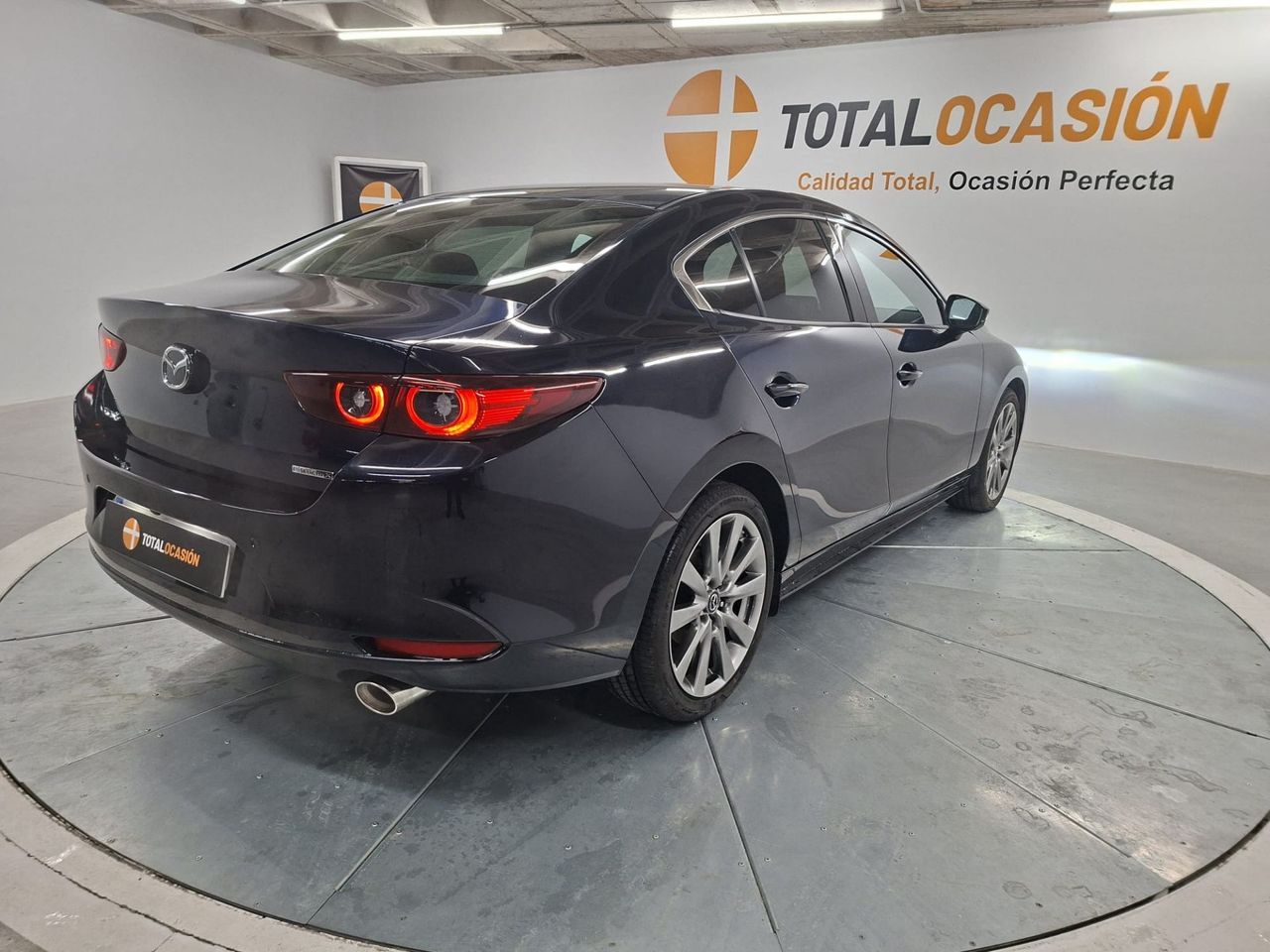 Mazda 3 2.0L e-SKYACTIV X MHEV 137kW 6AT Takumi - Foto 4