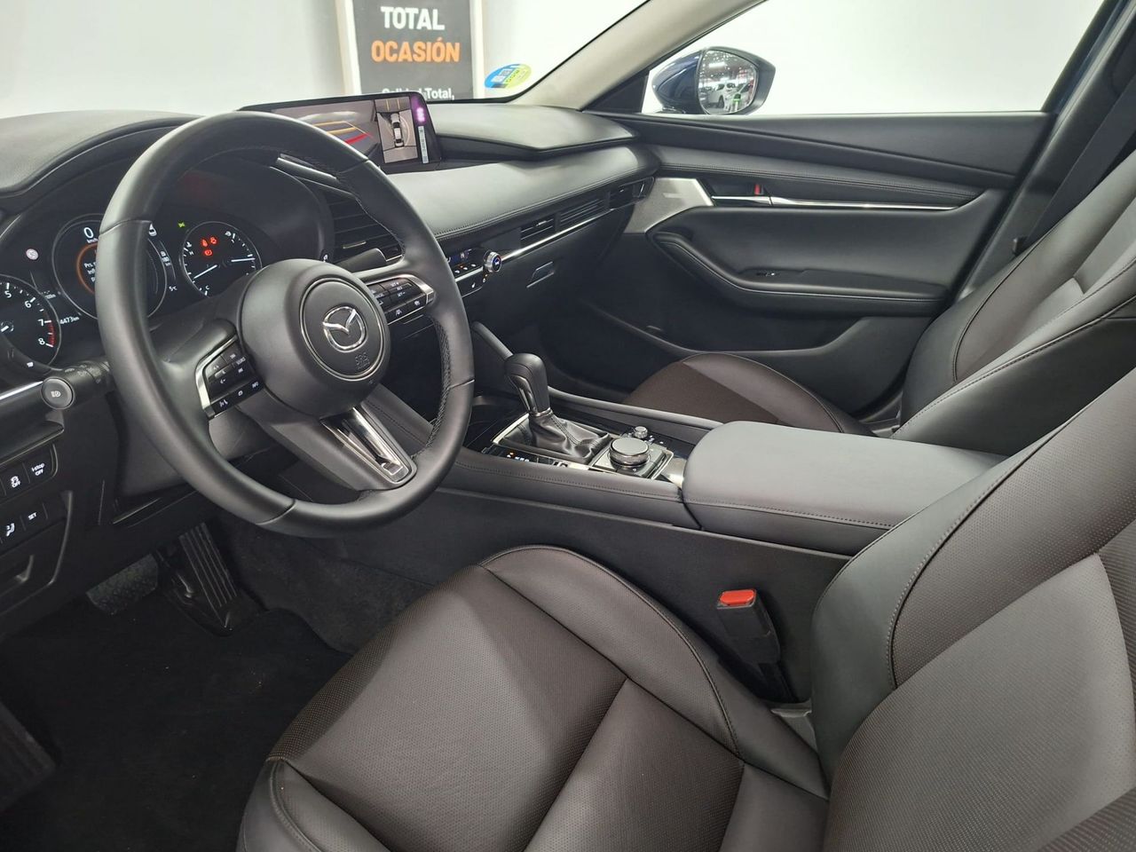 Mazda 3 2.0L e-SKYACTIV X MHEV 137kW 6AT Takumi - Foto 27
