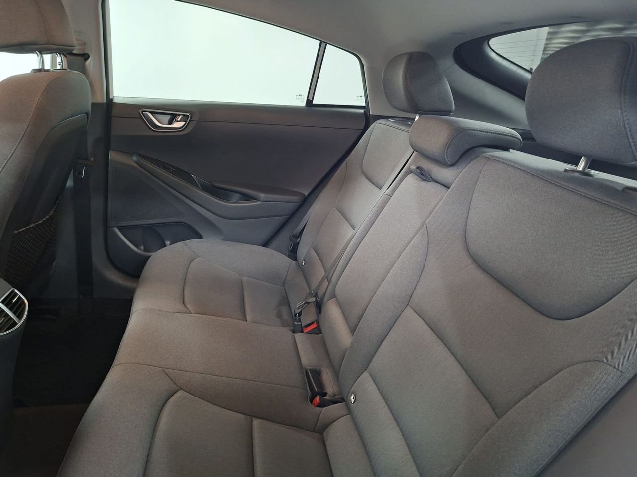 Hyundai IONIQ 1.6 GDI PHEV Tecno DCT - Foto 15