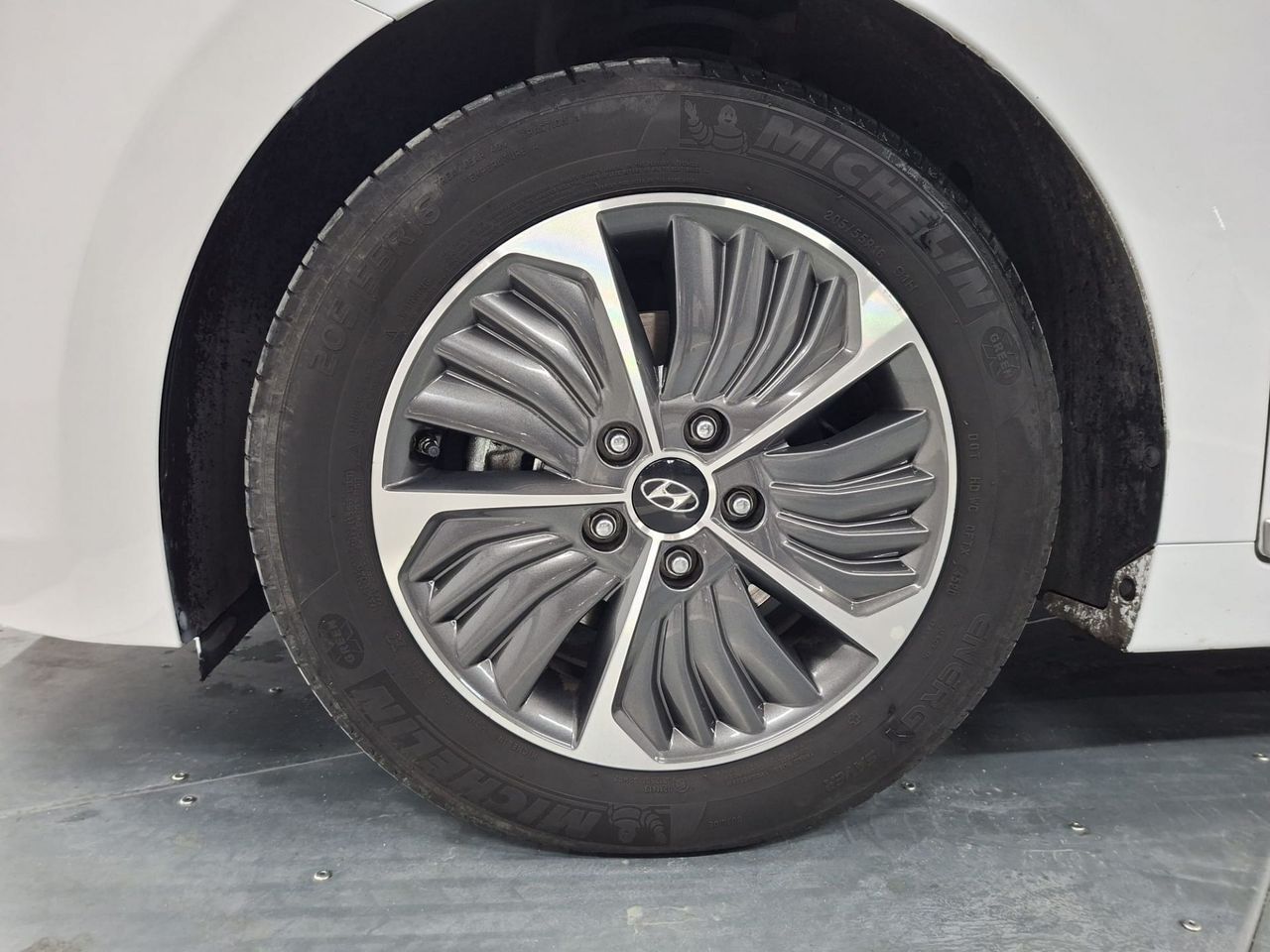 Hyundai IONIQ 1.6 GDI PHEV Tecno DCT - Foto 12