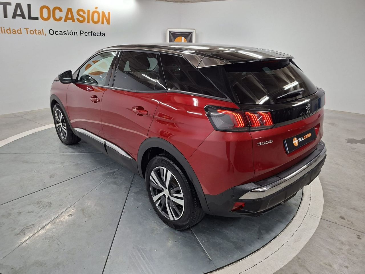 Peugeot 3008 1.5 BlueHDi 96kW (130CV) S&S Allure - Foto 4